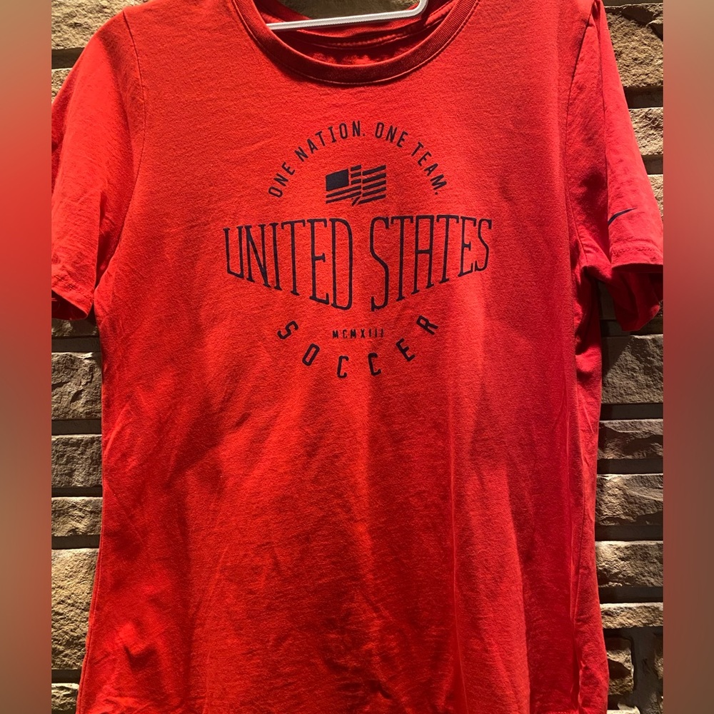 US Soccer National Team T-shirt -  L